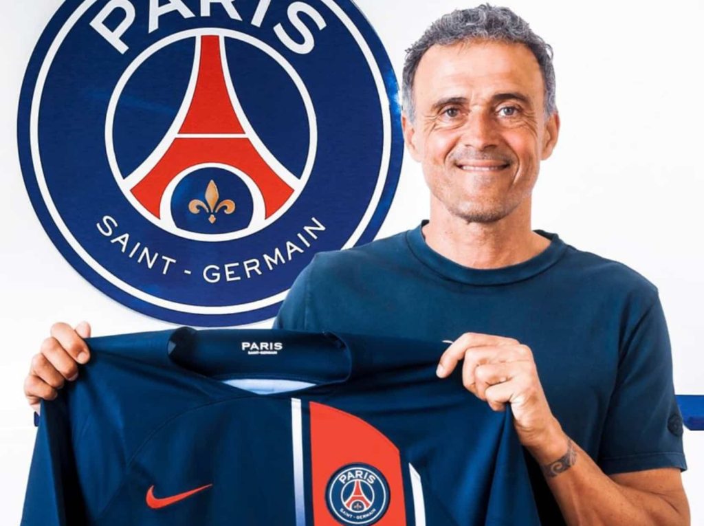 目前有機會贏得冠軍的強隊是:PSG 隊
