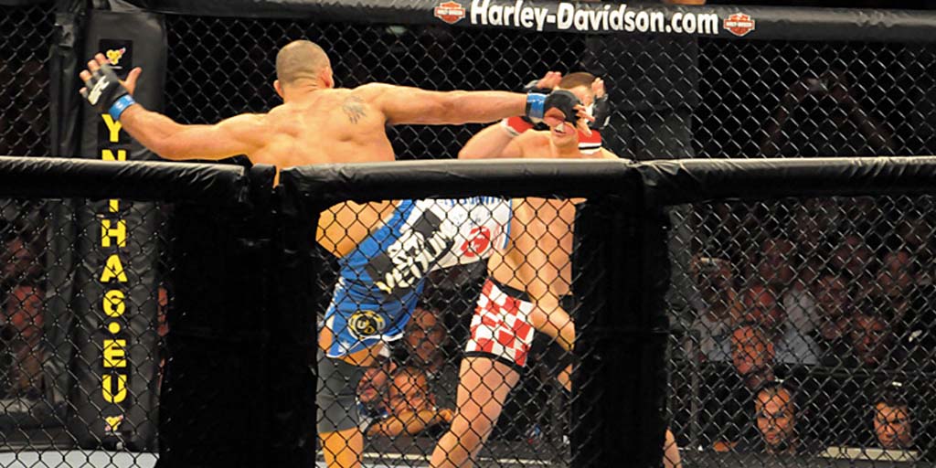 最佳 UFC / MMA 博彩網站和綜合格鬥投注指南